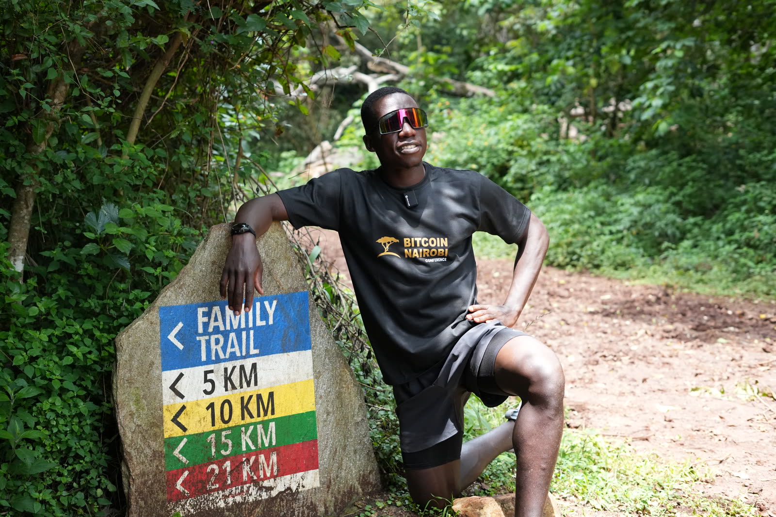 Runner at the Ngong Road trail sign in Bitcoin Nairobi t-shirt